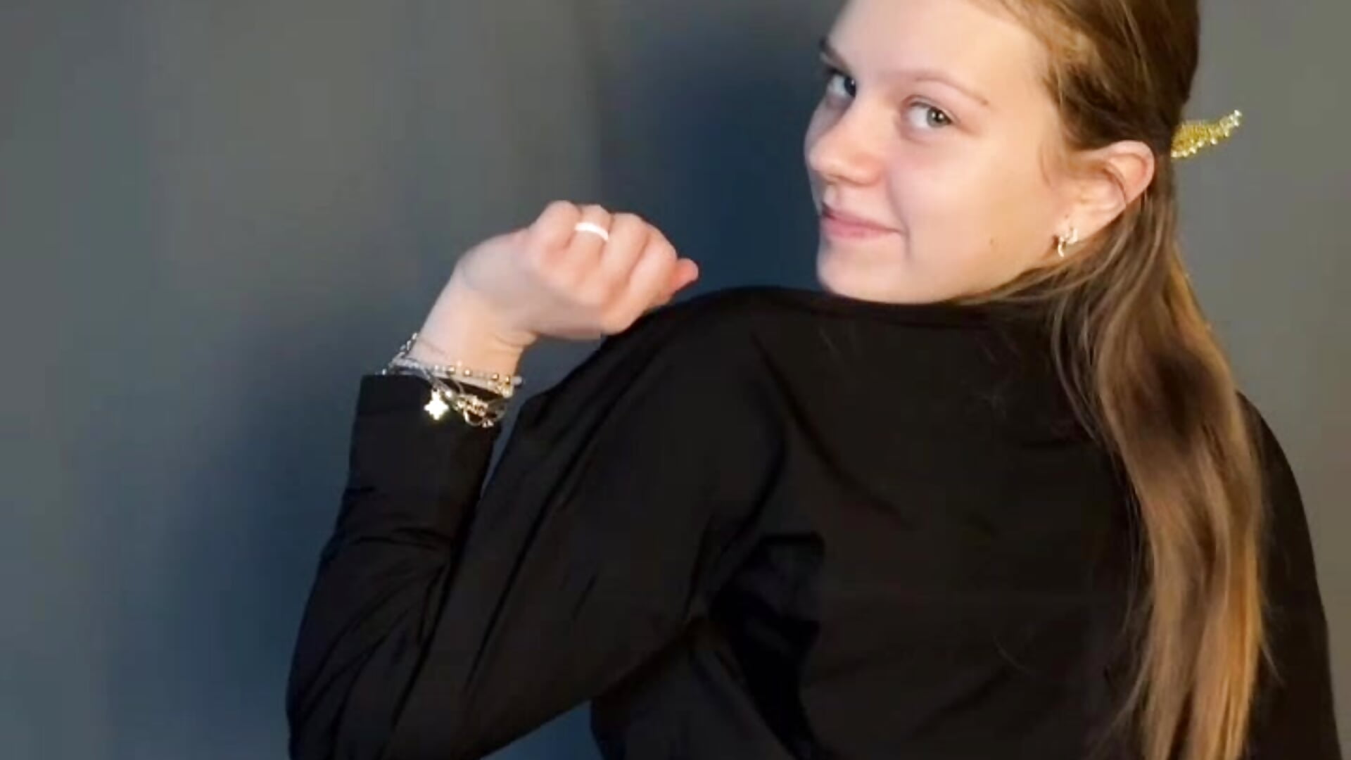 just me - video by PeterSkaff cam model