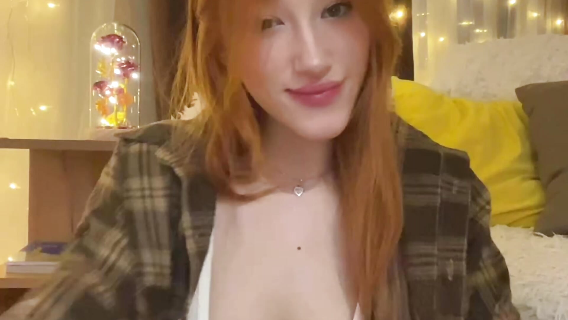 A little introduction - video by Eros_vixen cam model