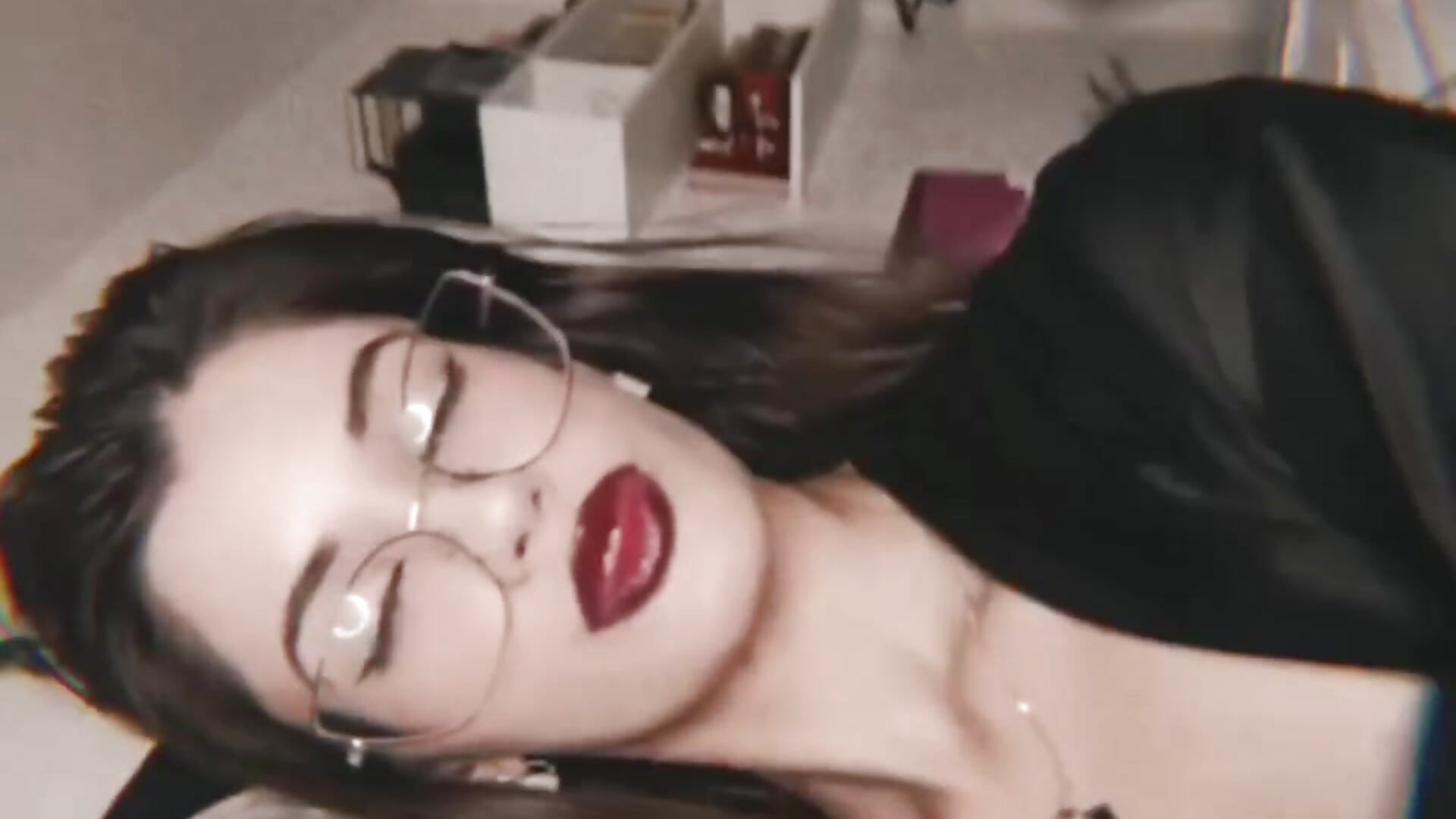 love u - video by FreddieHunziker cam model