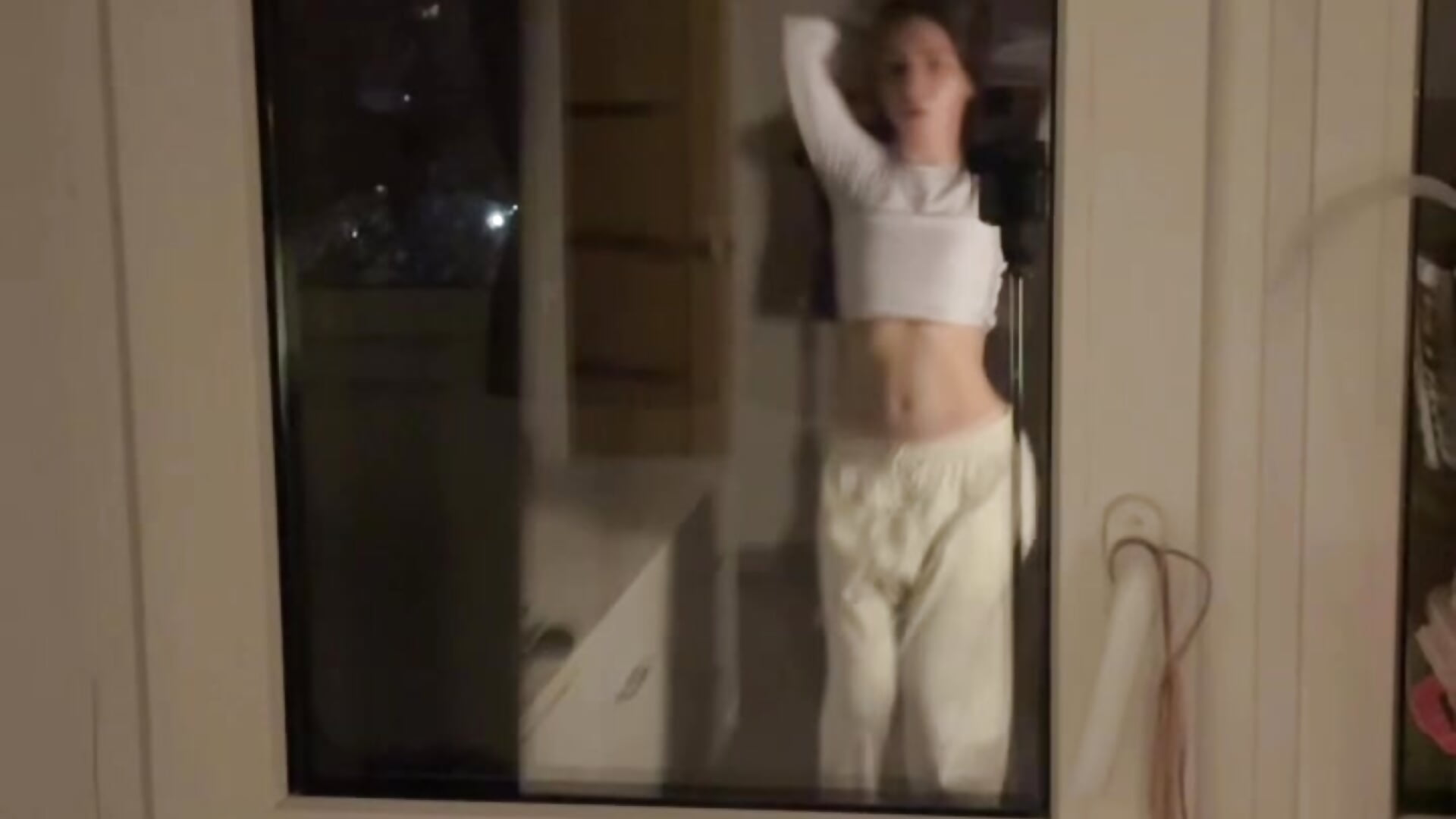 Just me… getting a little too spicy. - CindaWinn adlı kamera modelinin videosu