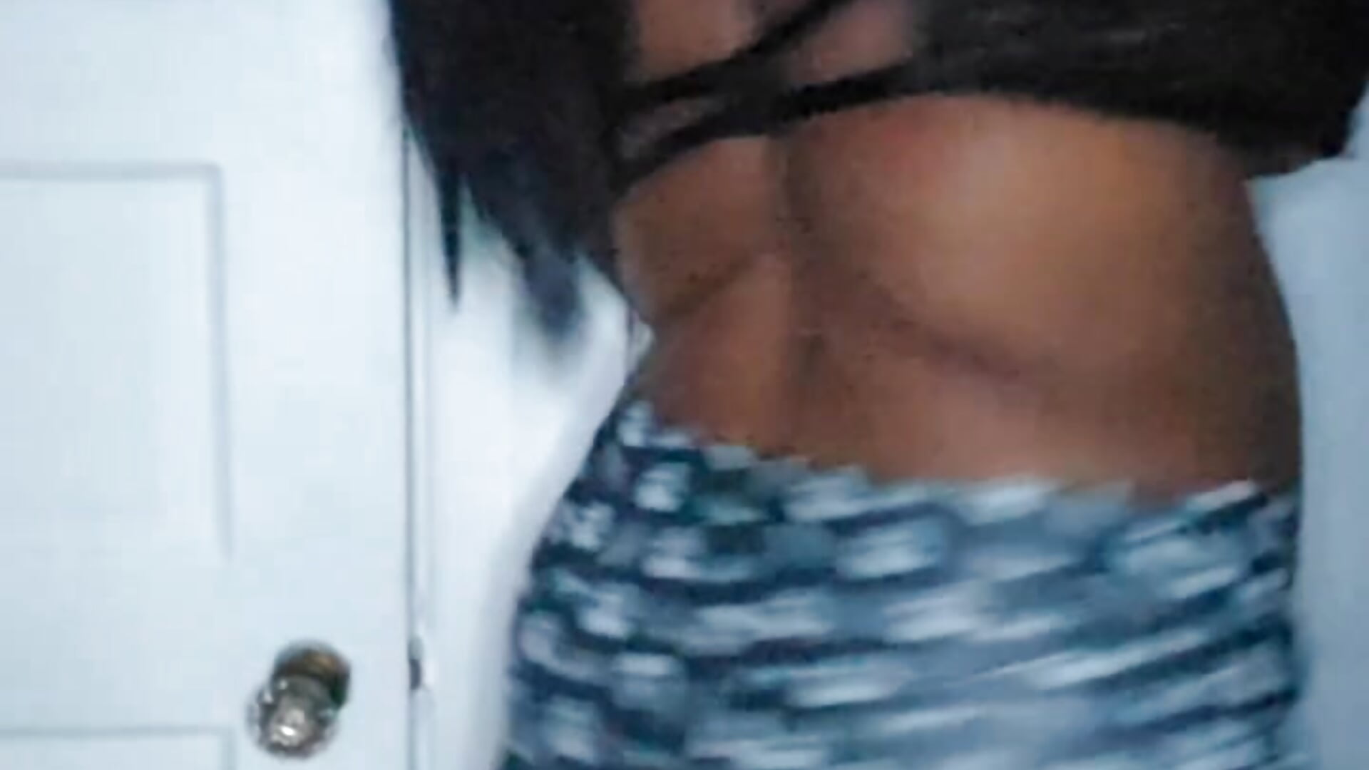 cum boobs — filmik VenezuelaLuxeNoir, modela(-lki) na kamerkach