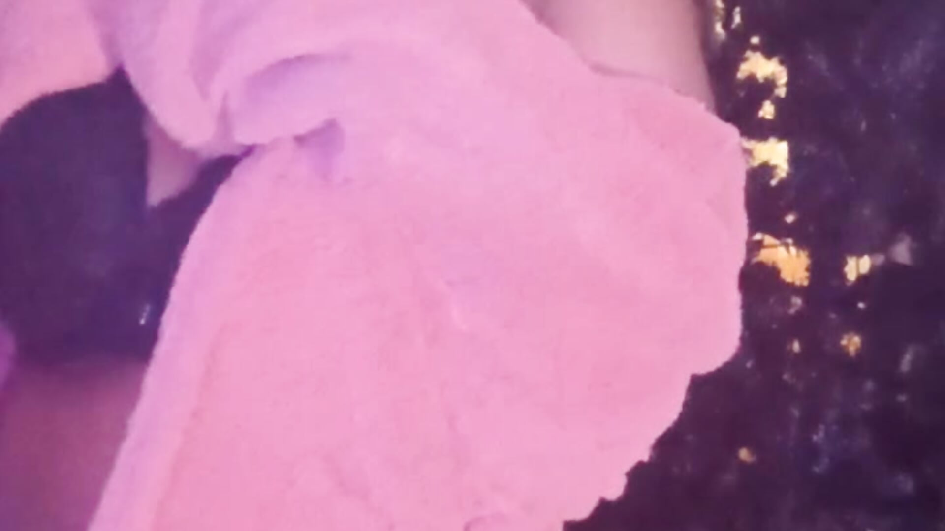 kiss the tips - video av VenezuelaLuxeNoir cam model