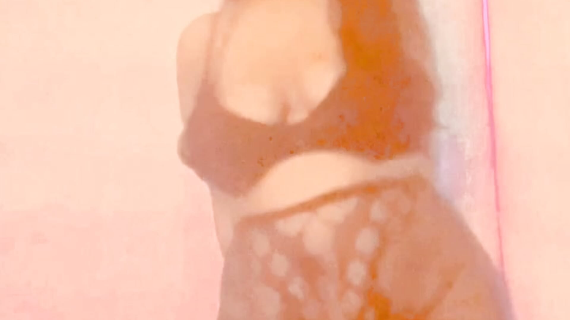 1000020493 very nice girl — filmik VenezuelaLuxeNoir, modela(-lki) na kamerkach