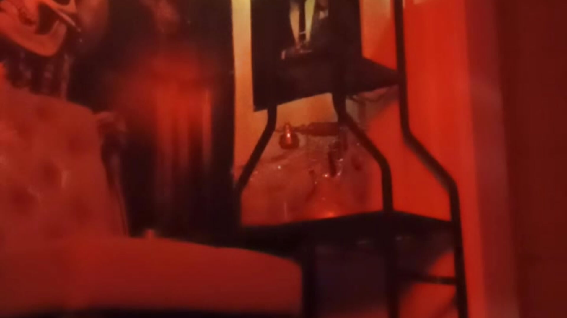 red girl - video oleh model kamera VenezuelaLuxeNoir