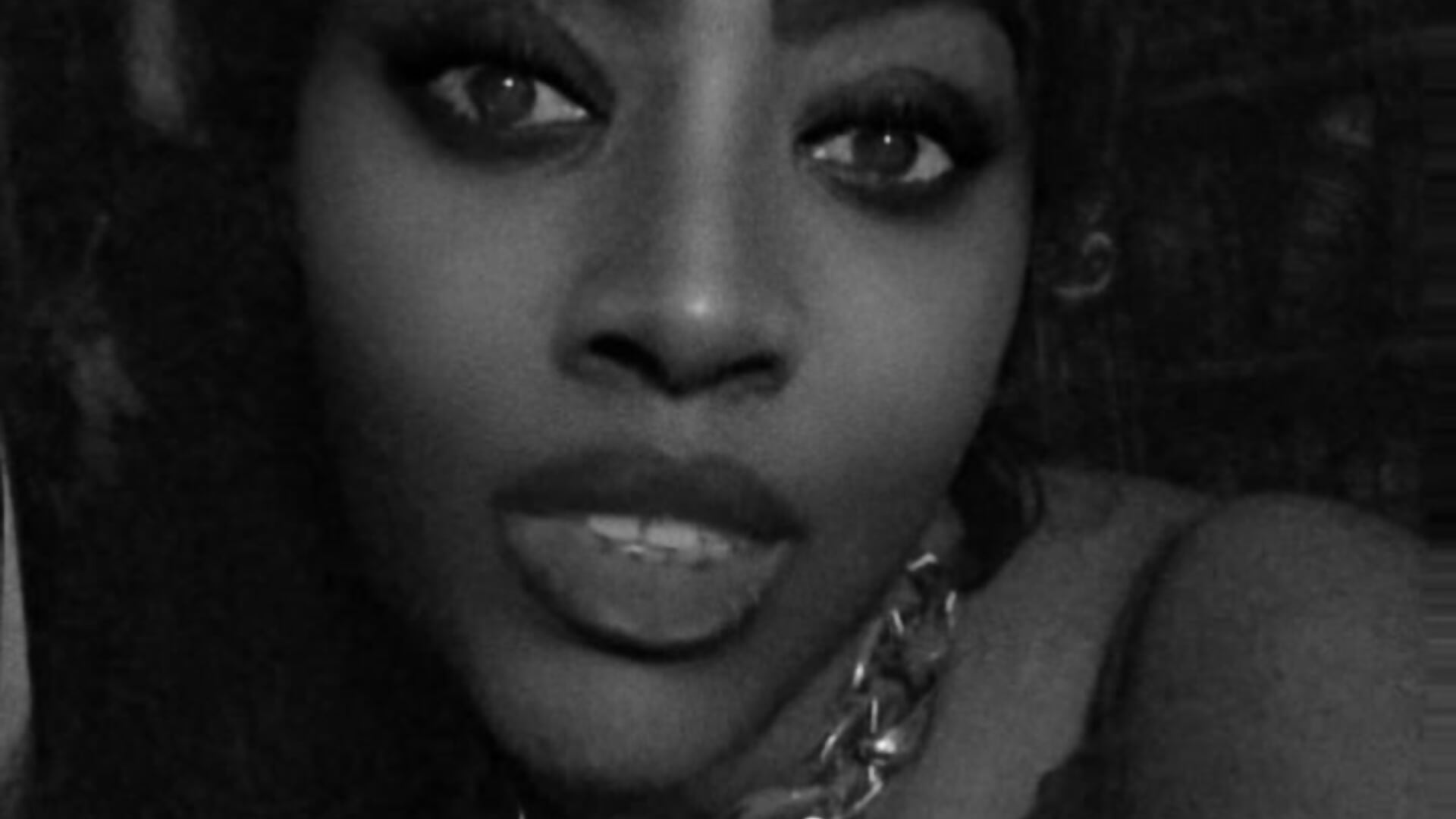 u can scream here－カメラキャストのVenezuelaLuxeNoirの動画