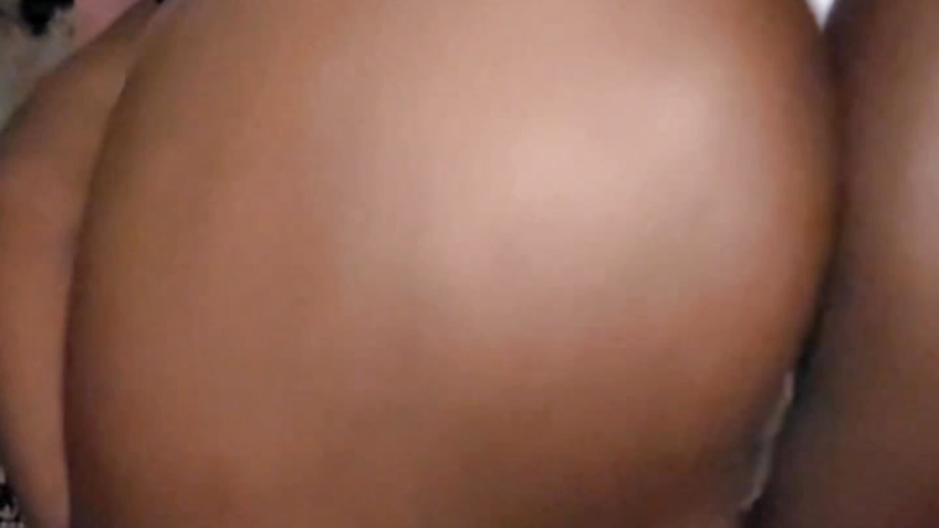 7472 eat my bun – video od webkamerové modelky VenezuelaLuxeNoir