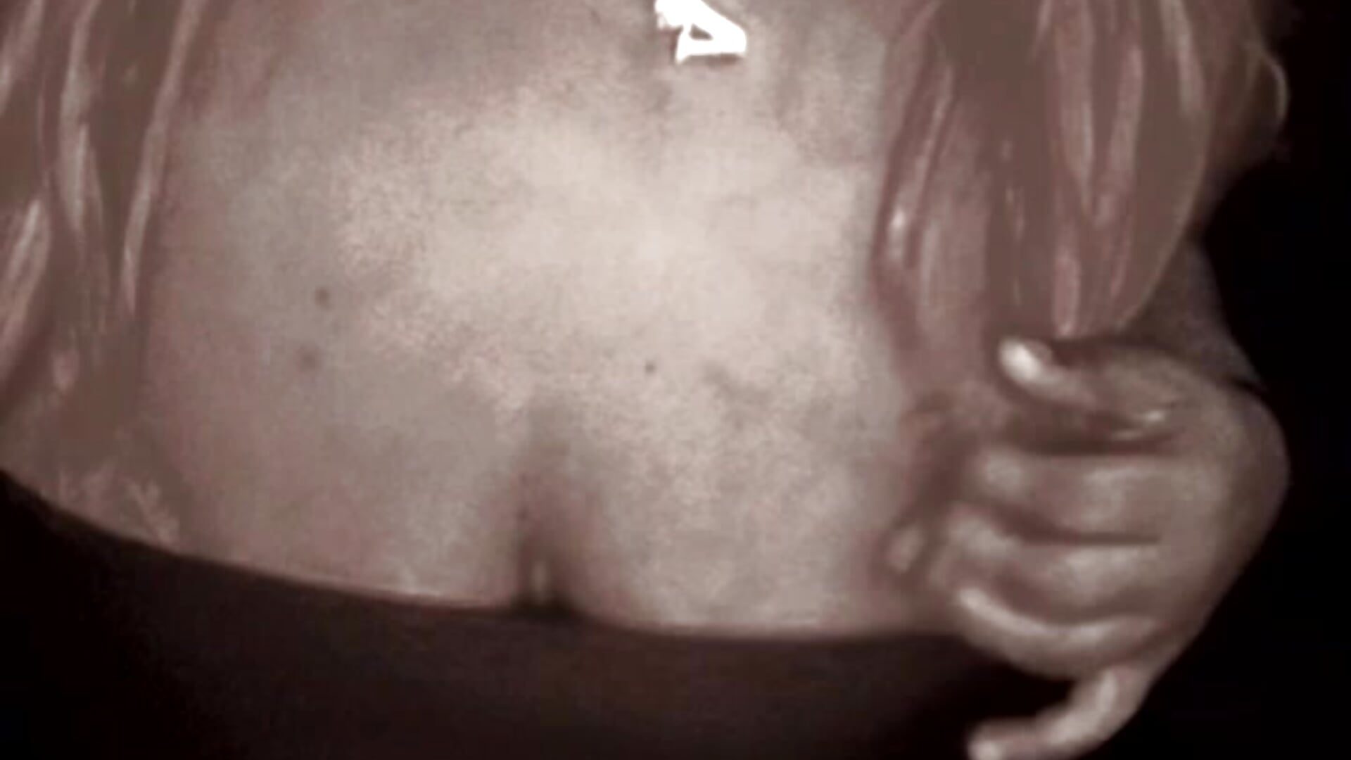 spread em x - video di VenezuelaLuxeNoir modella di cam