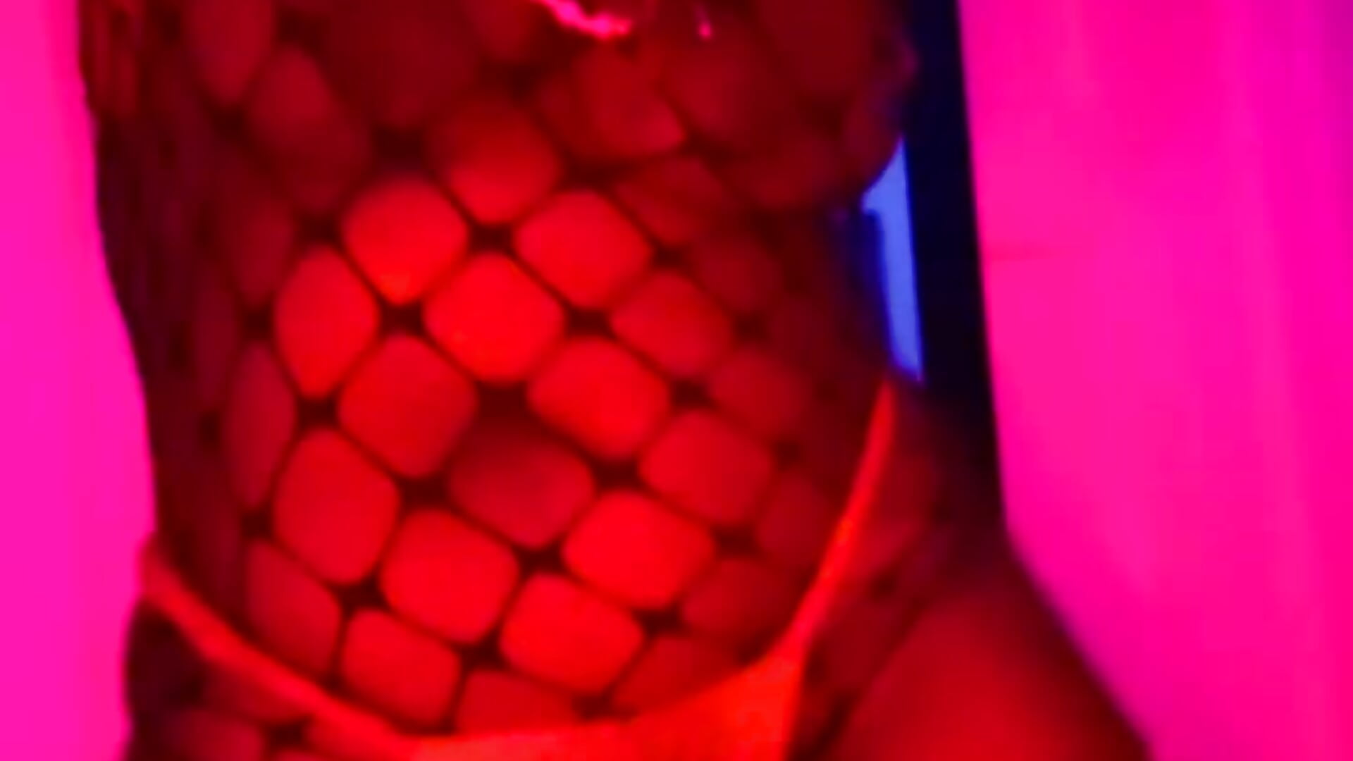 Kiss from me 2u - video by VenezuelaLuxeNoir cam model