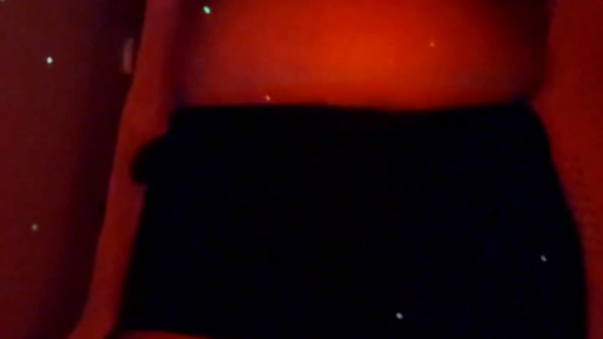 Sexy 4u - video by VenezuelaLuxeNoir cam model