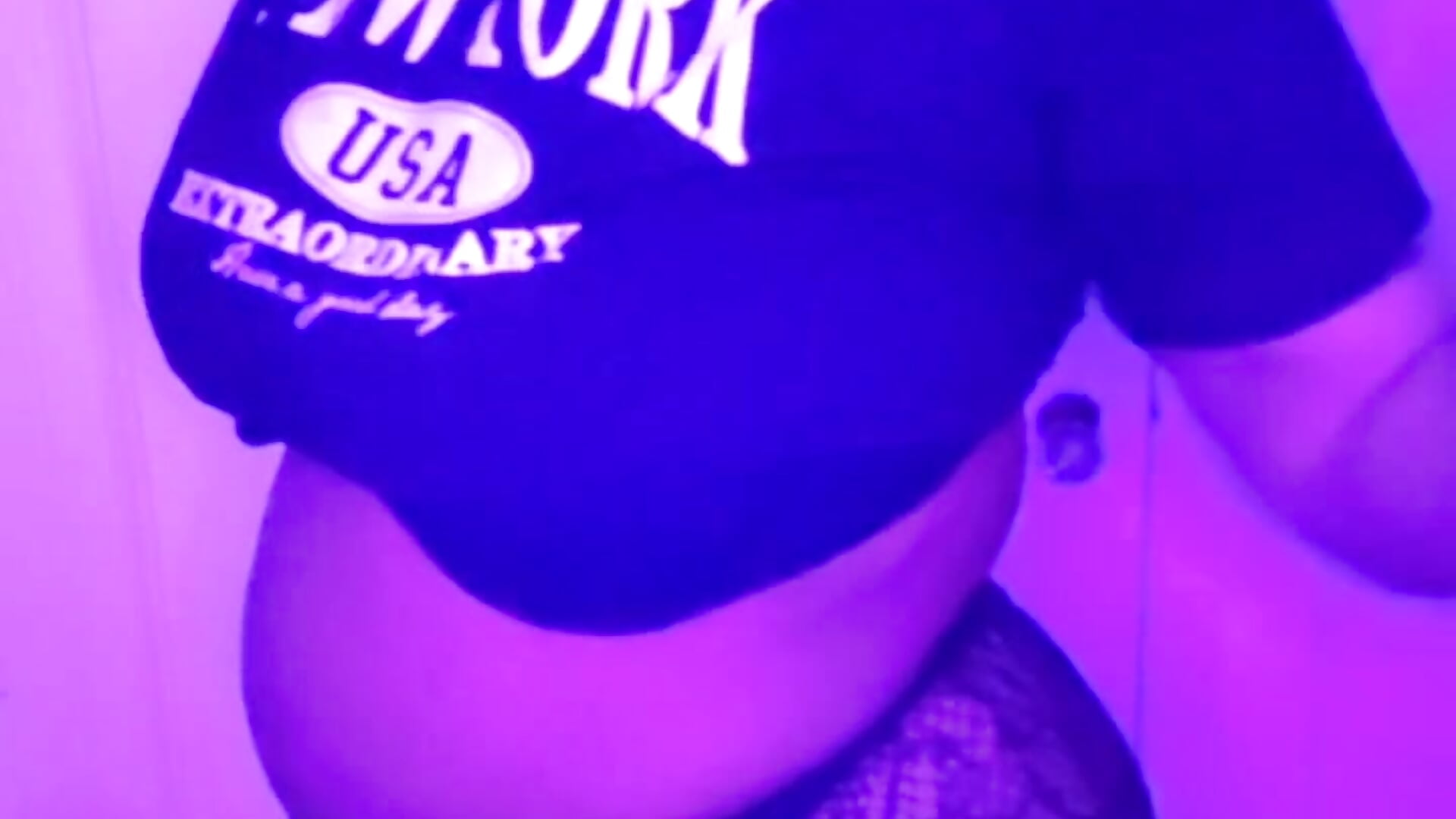 pretty booty shake - video VenezuelaLuxeNoir kameramallilta