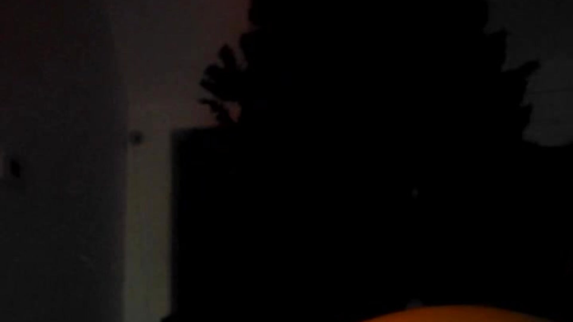 Morning butt? - video by VenezuelaLuxeNoir cam model