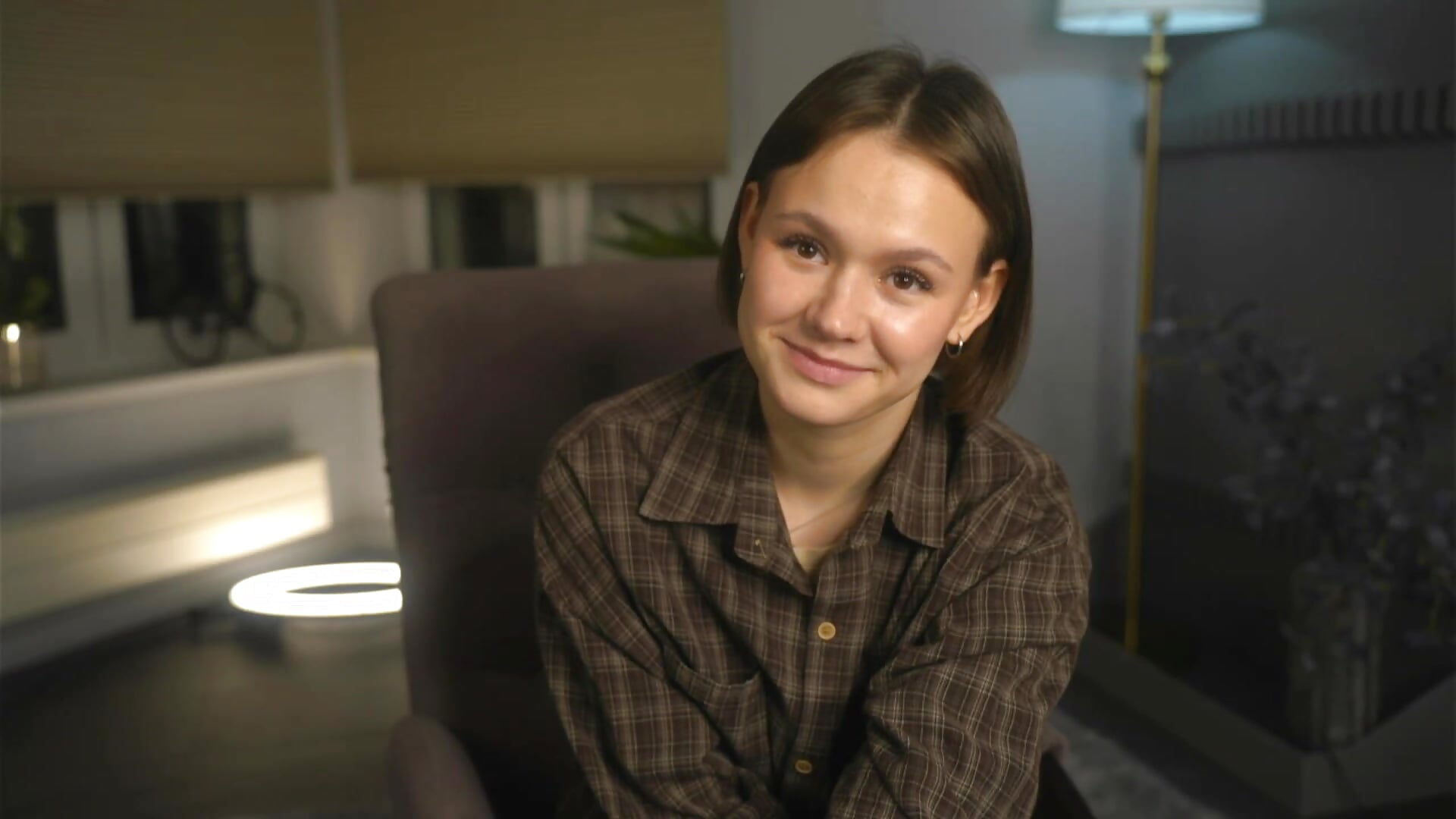 hehe) - video by DeliaBernon cam model