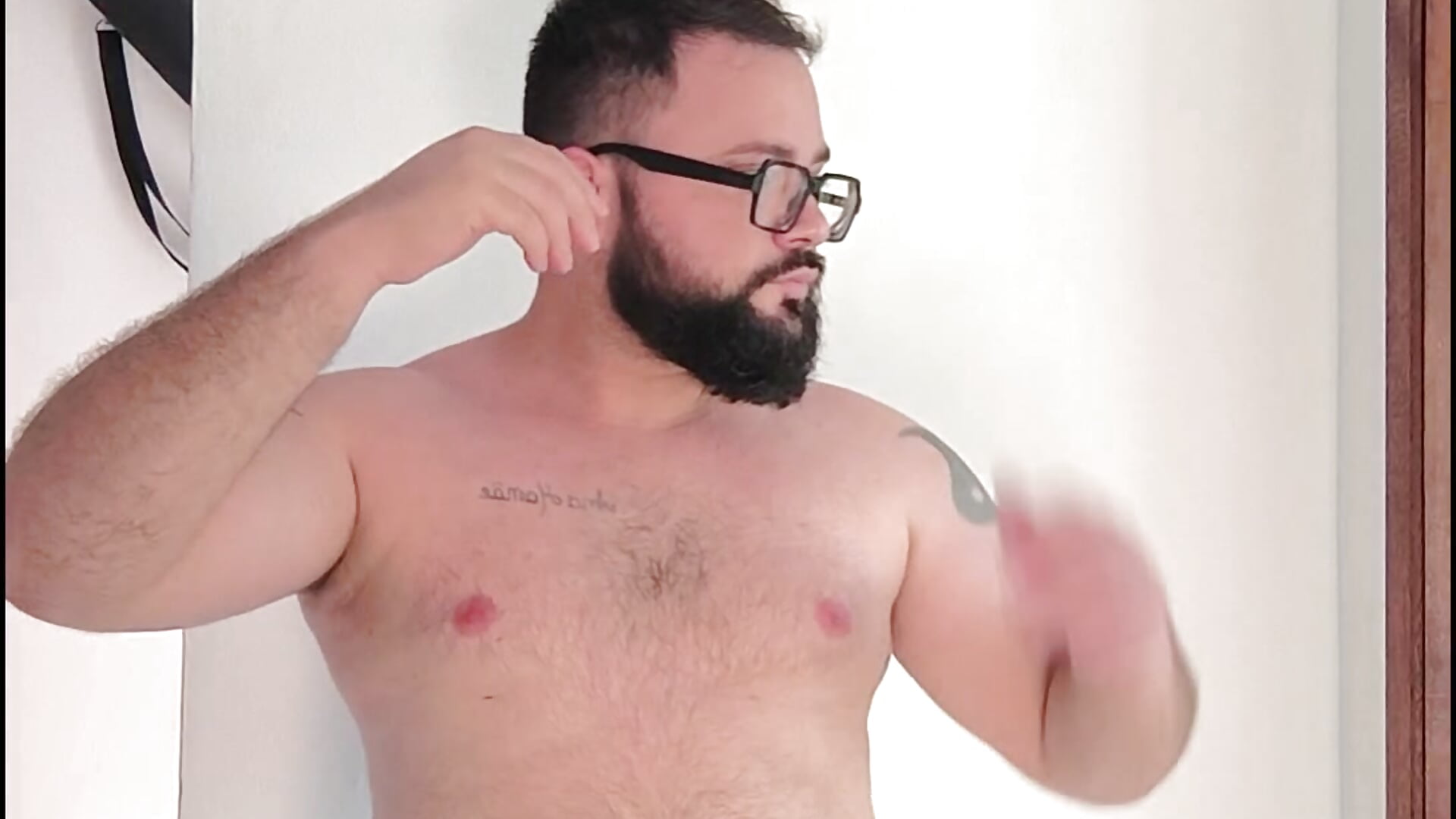 Acabando de sair do banho. - video by NoahRJ1 cam model