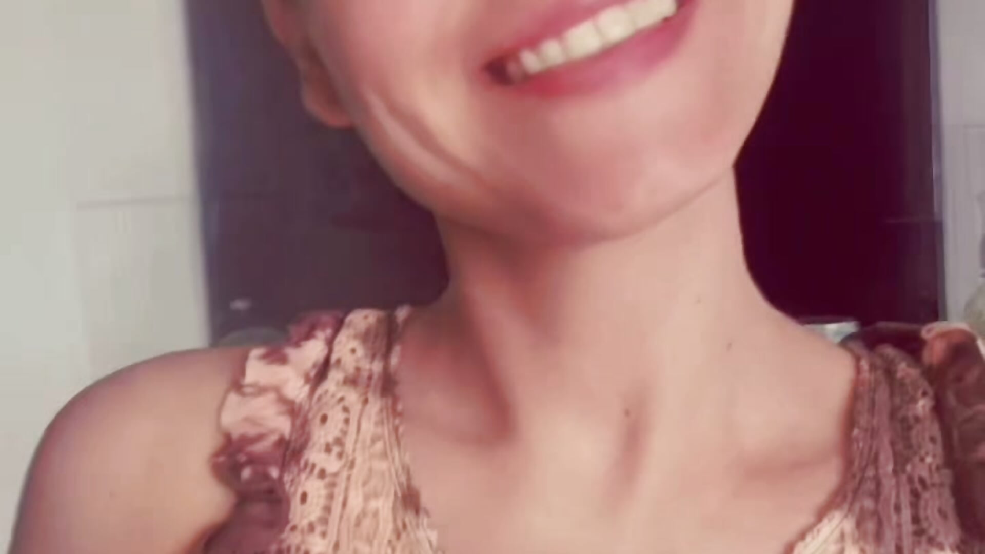 Mmm, hot under my dress 🥵🥵 - video by Anita_Bigass_Nat cam model