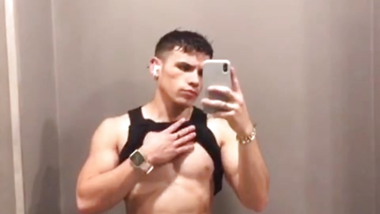 I am online with you until 4:00am Colombia time 🍒🍆 - video by Liam_se cam model
