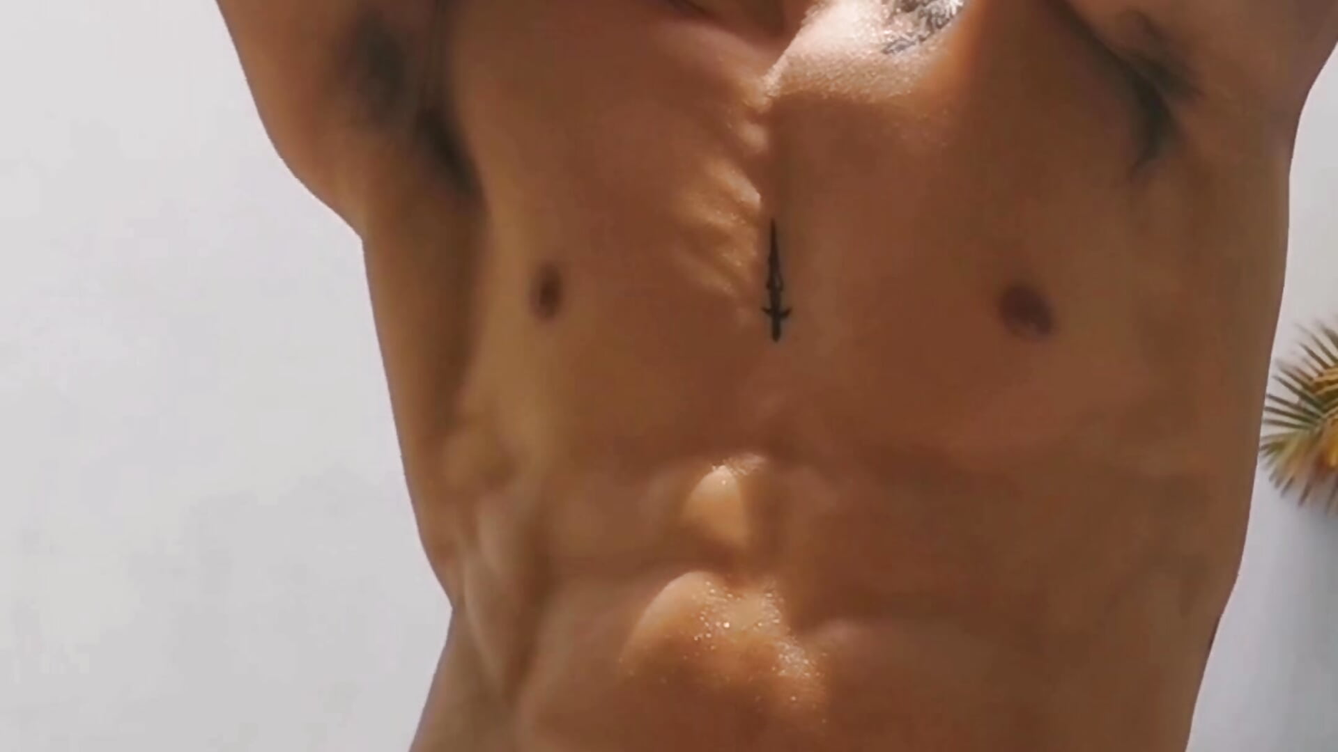 Tell me baby you want, we're leaving here, happy both of us - vidéo du modèle de showcams blorelopez