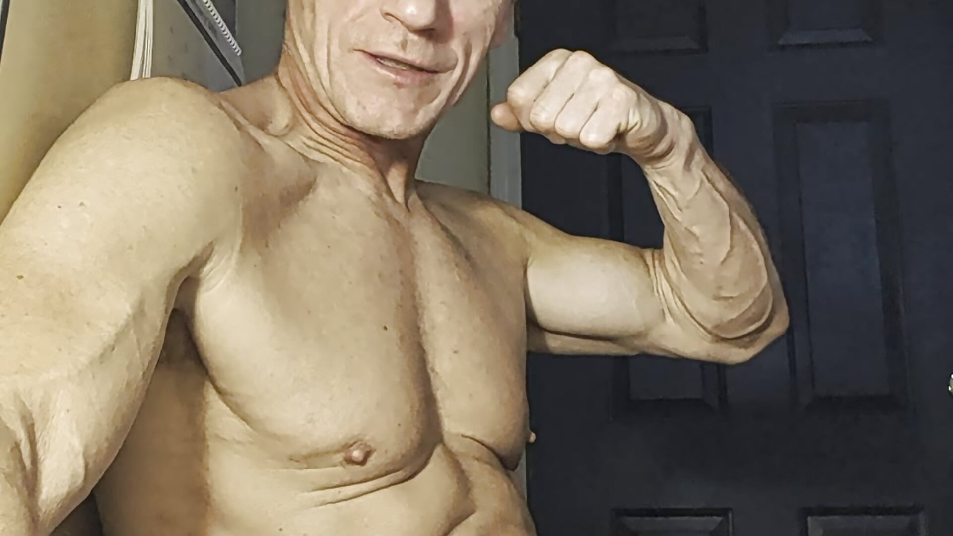 Nude joke 6 - 視頻由 davedonny093 主播提供