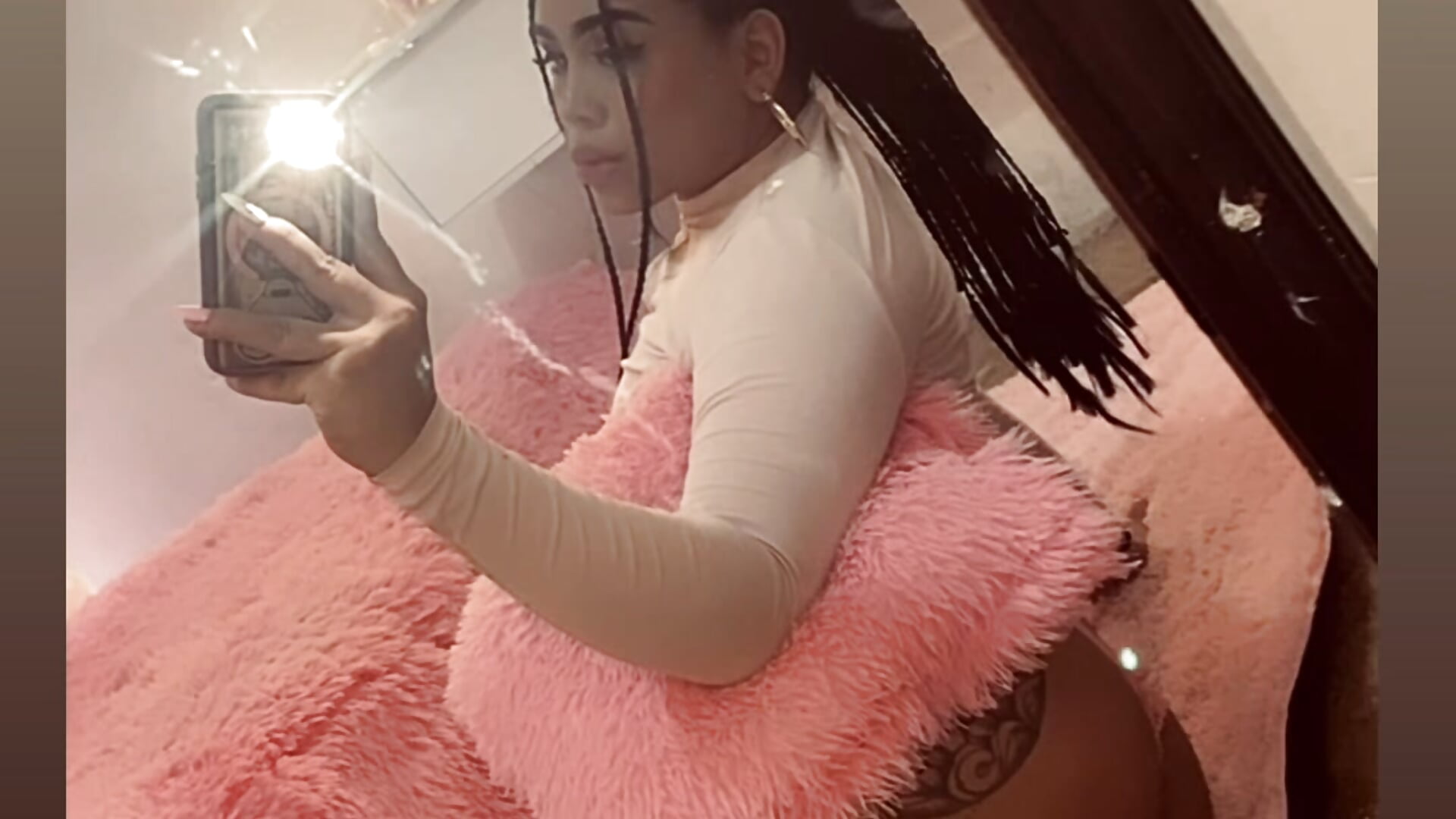 My room 🌸🩷 - video od modelky/modela Valery_prinss