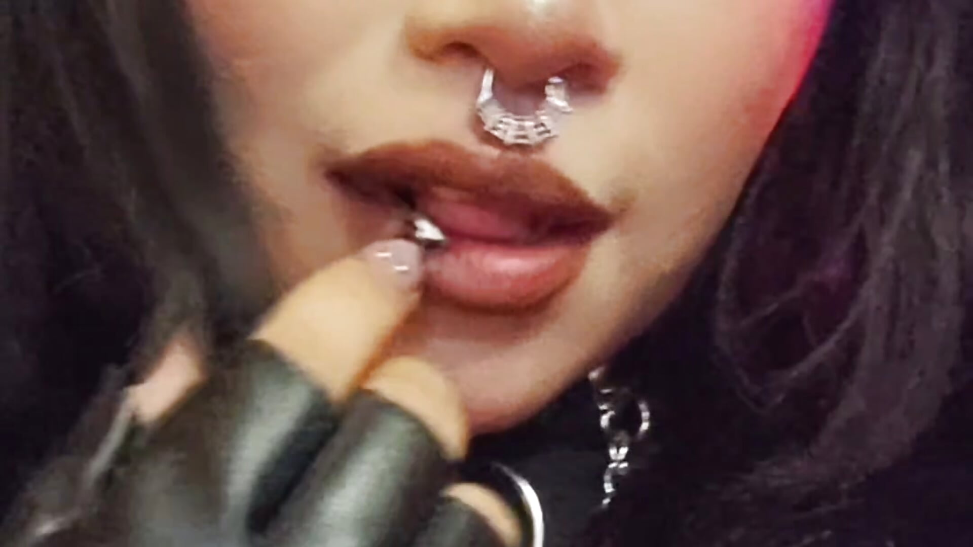 Yesterday I was getting ready before putting on my black furry jacket… and I looked so mmm - video by VexieDemon666 cam model