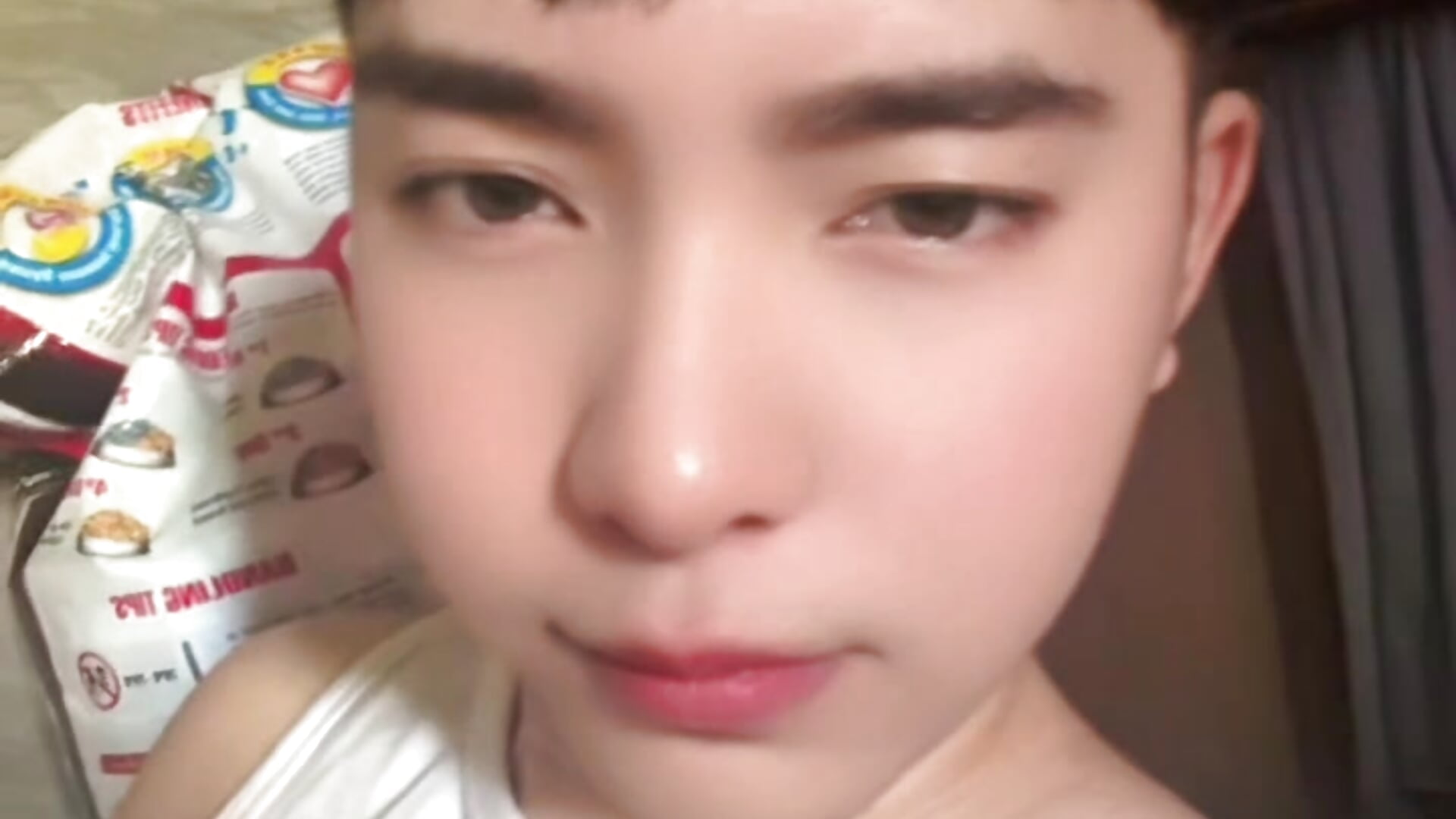 Nani ga suki? - video by VirtualThaiBoy cam model