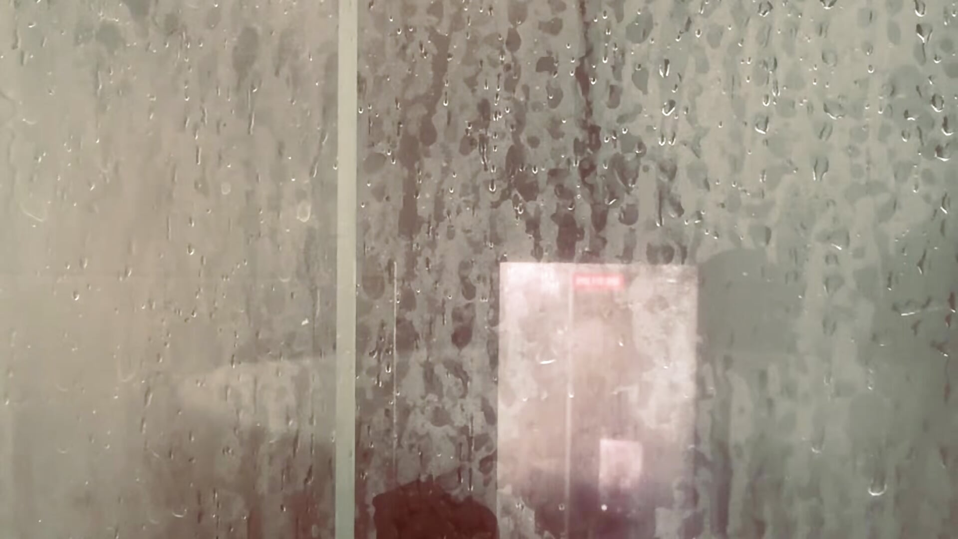 Shower - video di david10kc modella di cam