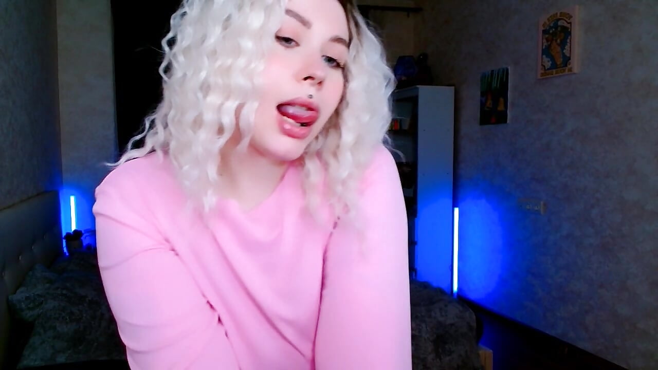 🎀Sexy piercing - video by Astrea_Sensual cam model