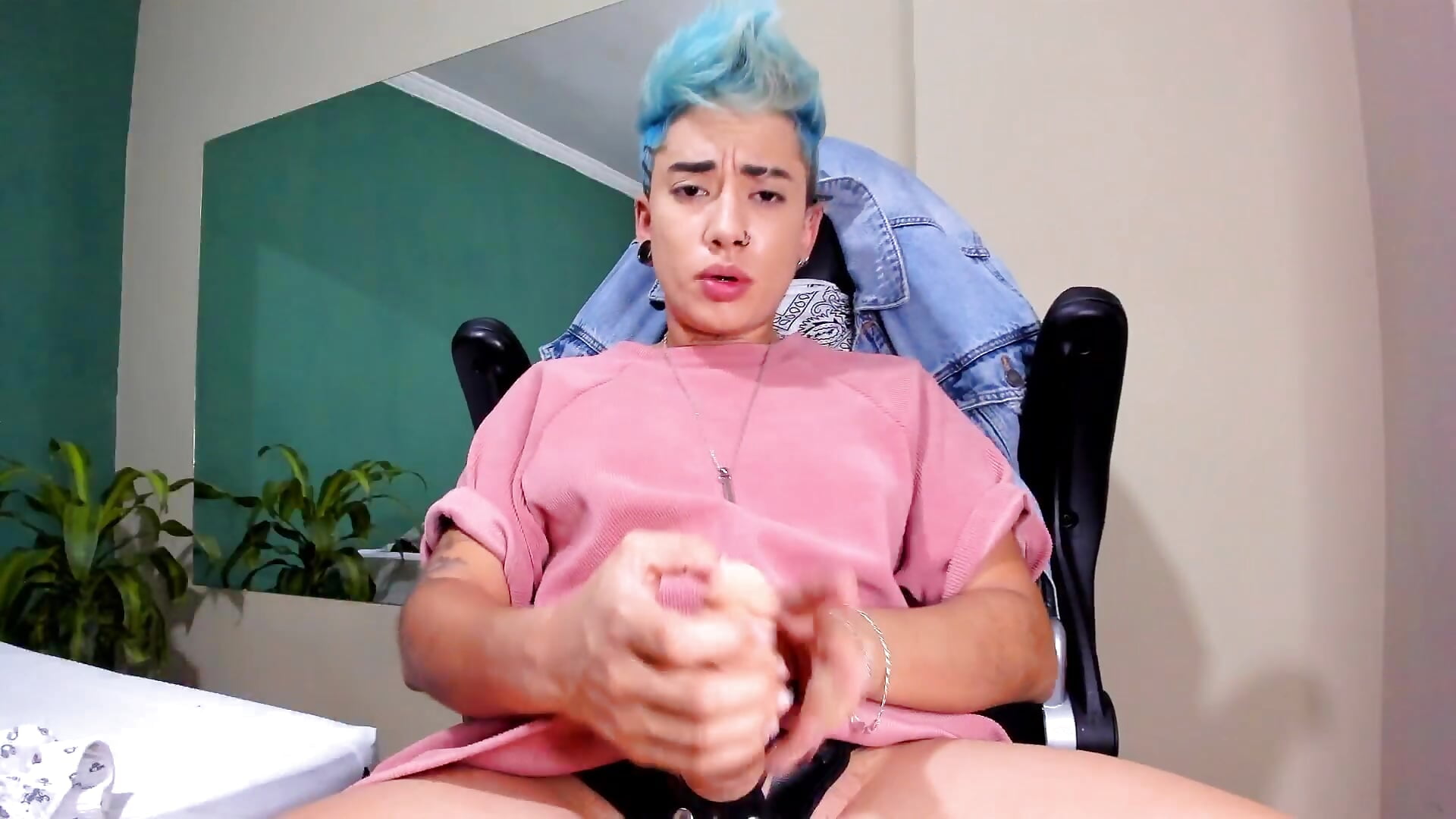 Strapon!! Hot 🍆🔥😈– AxelRouse3 kameramodell videója