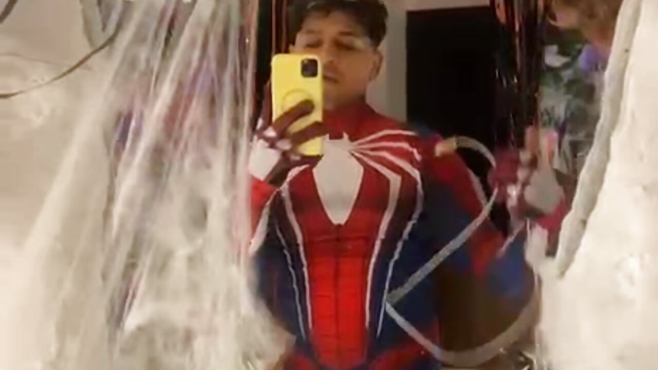 Video de WhatsApp 2025-11-18 a las 12,11,17_1f803fd4 - video by fabio_dalmaso cam model