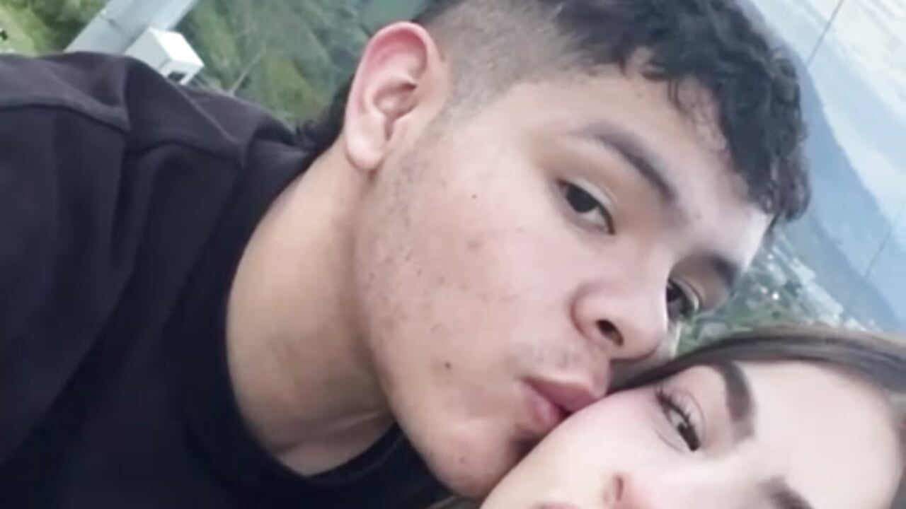 both - video by SophieAndLucas cam model