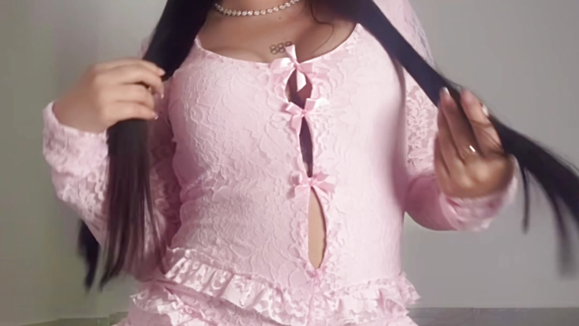 👸🏻 - video by Megan_Ivy cam model