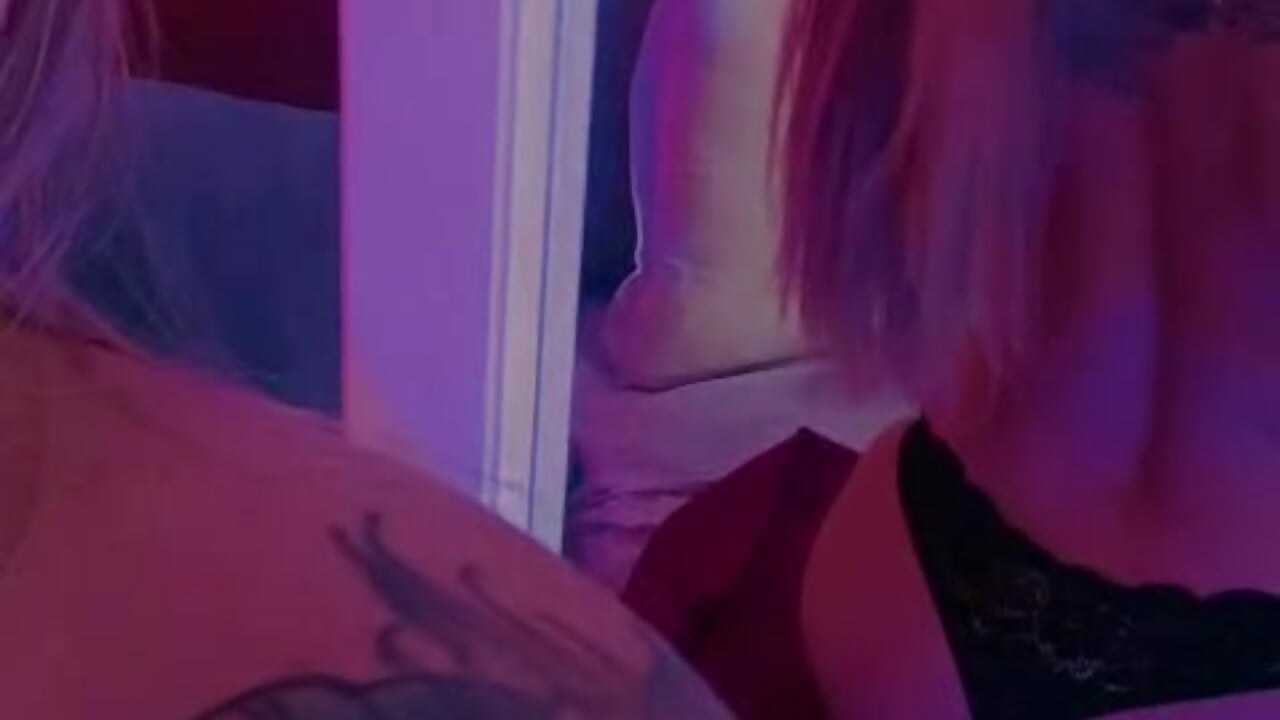 my sexy body 🔥 - video by zoe__harper cam model