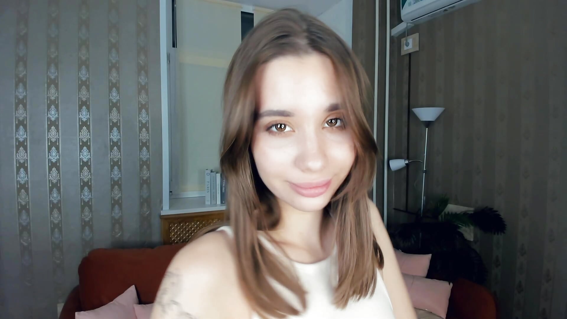 😘 - video by DorindaSchmiedeskamp cam model