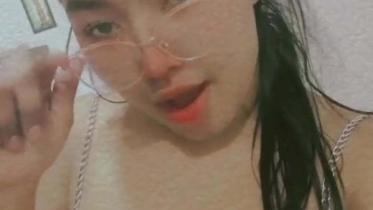 Welcome to my room - video by CinnamonPassion_ cam model