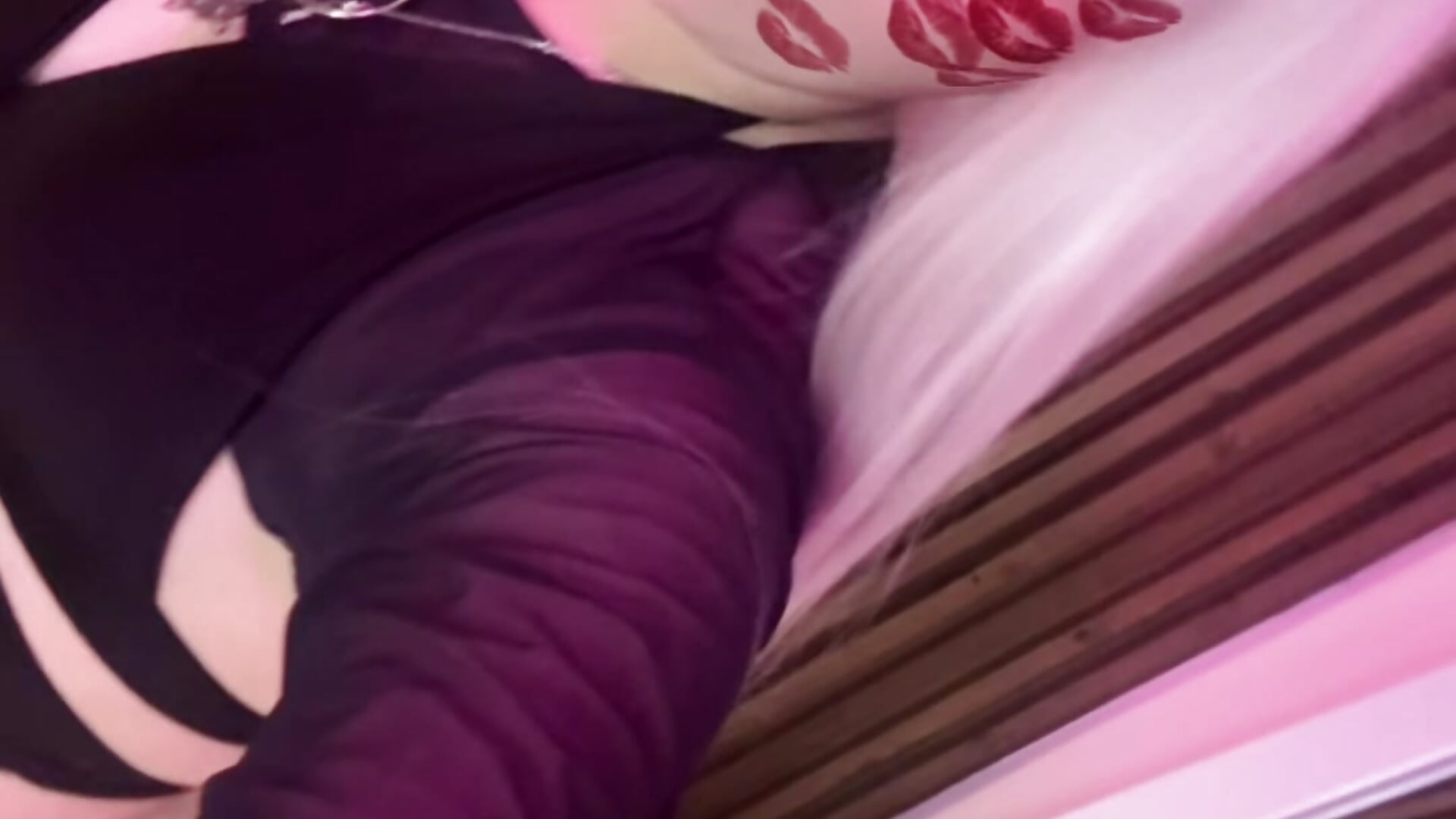 elfo girl - video by GabyRose9 cam model