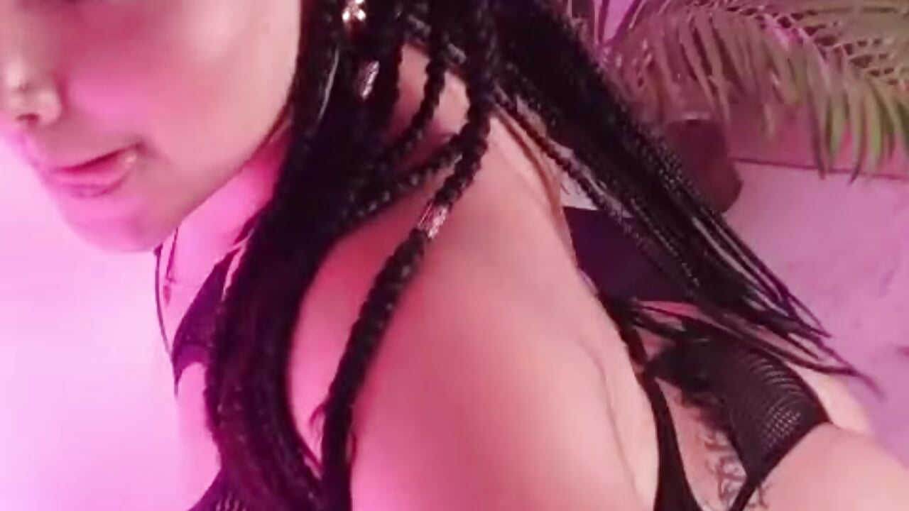 Positive attitude before starting😍 - video by Tinablakee_ cam model