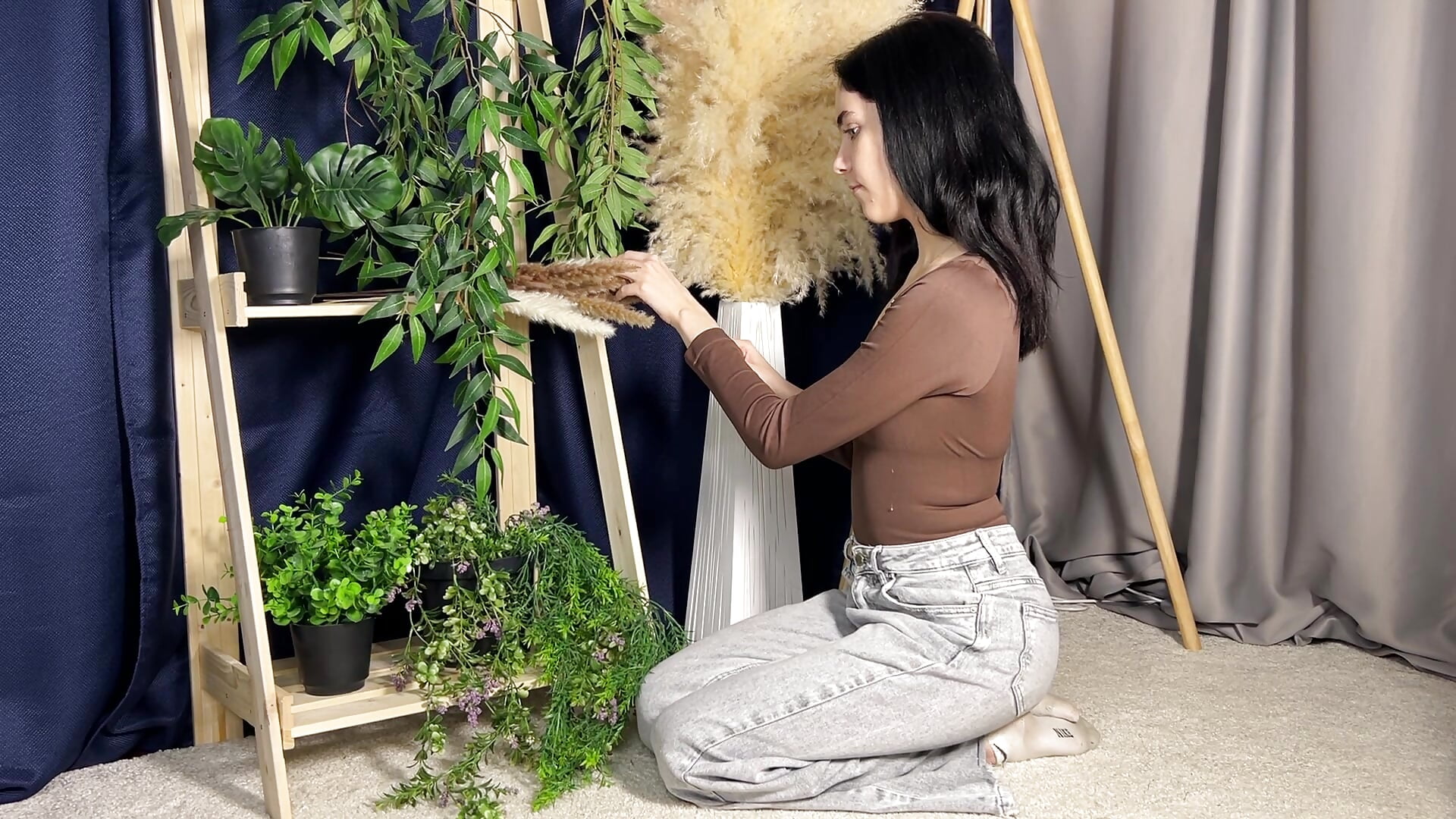 Her awkward movements are the cutest thing - video của người mẫu cam LorrieWilcinski