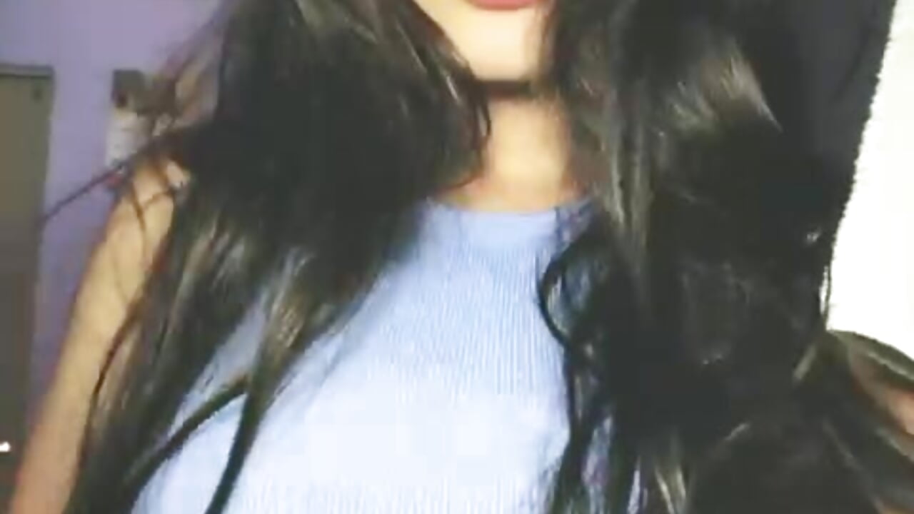 Hey, shall I call you? - Vídeo de IsabelaStefano, modelo de vídeos