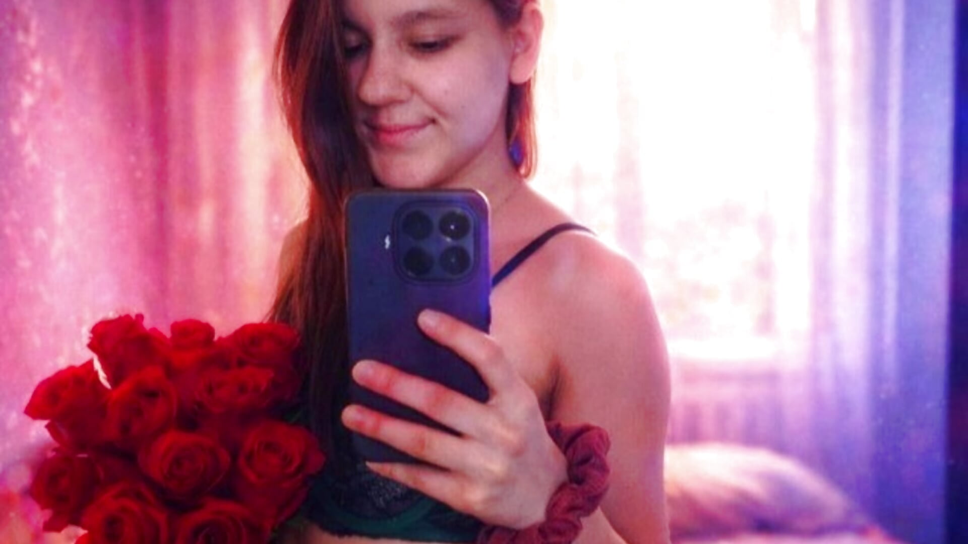 My video - video by VeliaTwait cam model