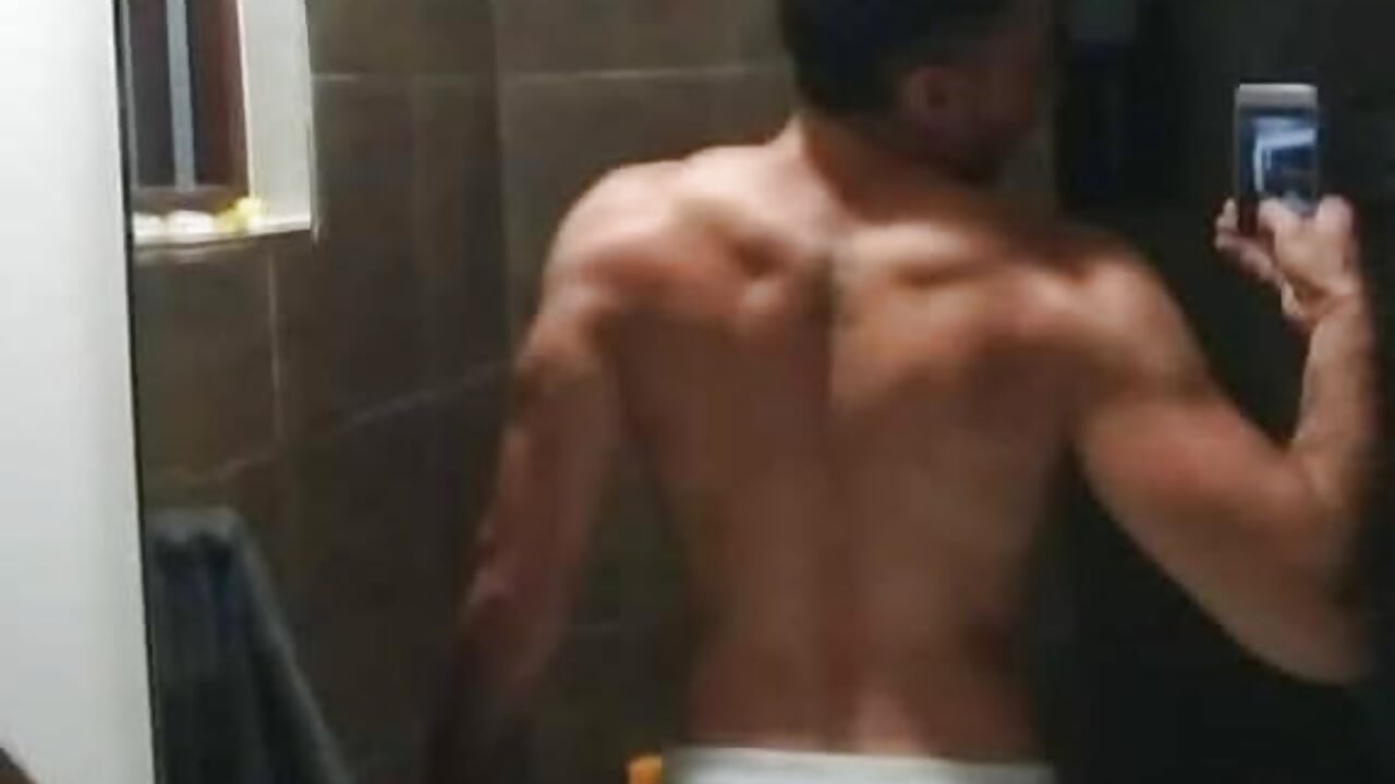 1000040449 - video by aletr15la cam model