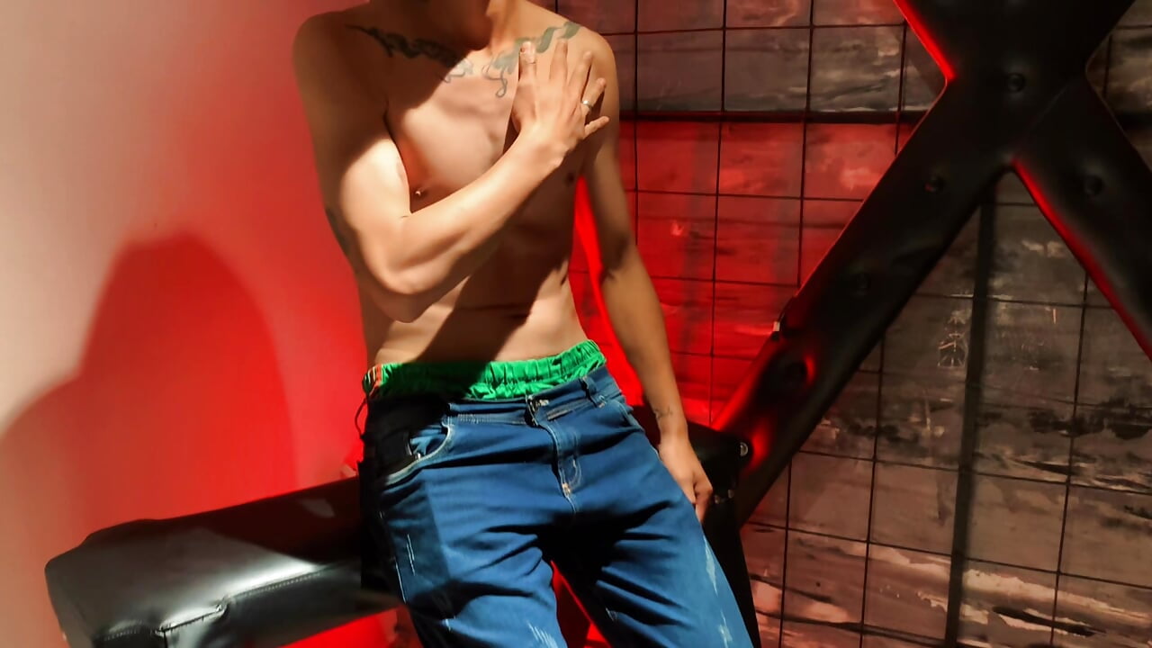 alan leone - video by Alan_Leone cam model