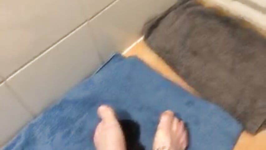-Feet-