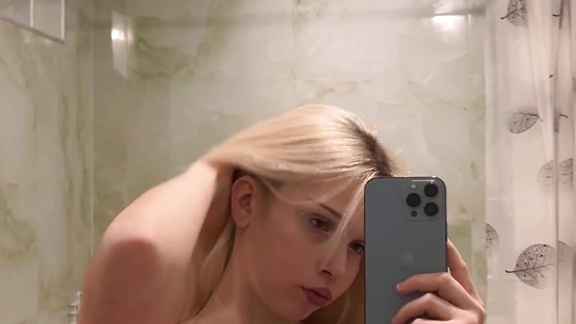 Tease u with my yummy body😍❤ - CherrylHolme adlı kamera modelinin videosu