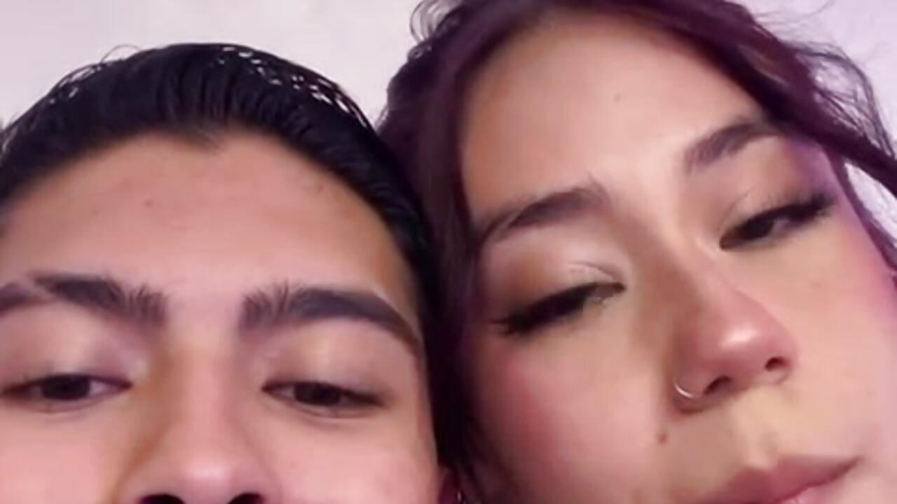 Welcome to my room - vídeo de la modelo de cam stanandrose_