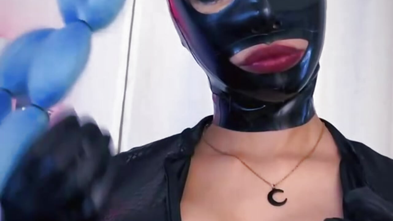 Latex Mask — filmik Katherin_contin666_, modela(-lki) na kamerkach