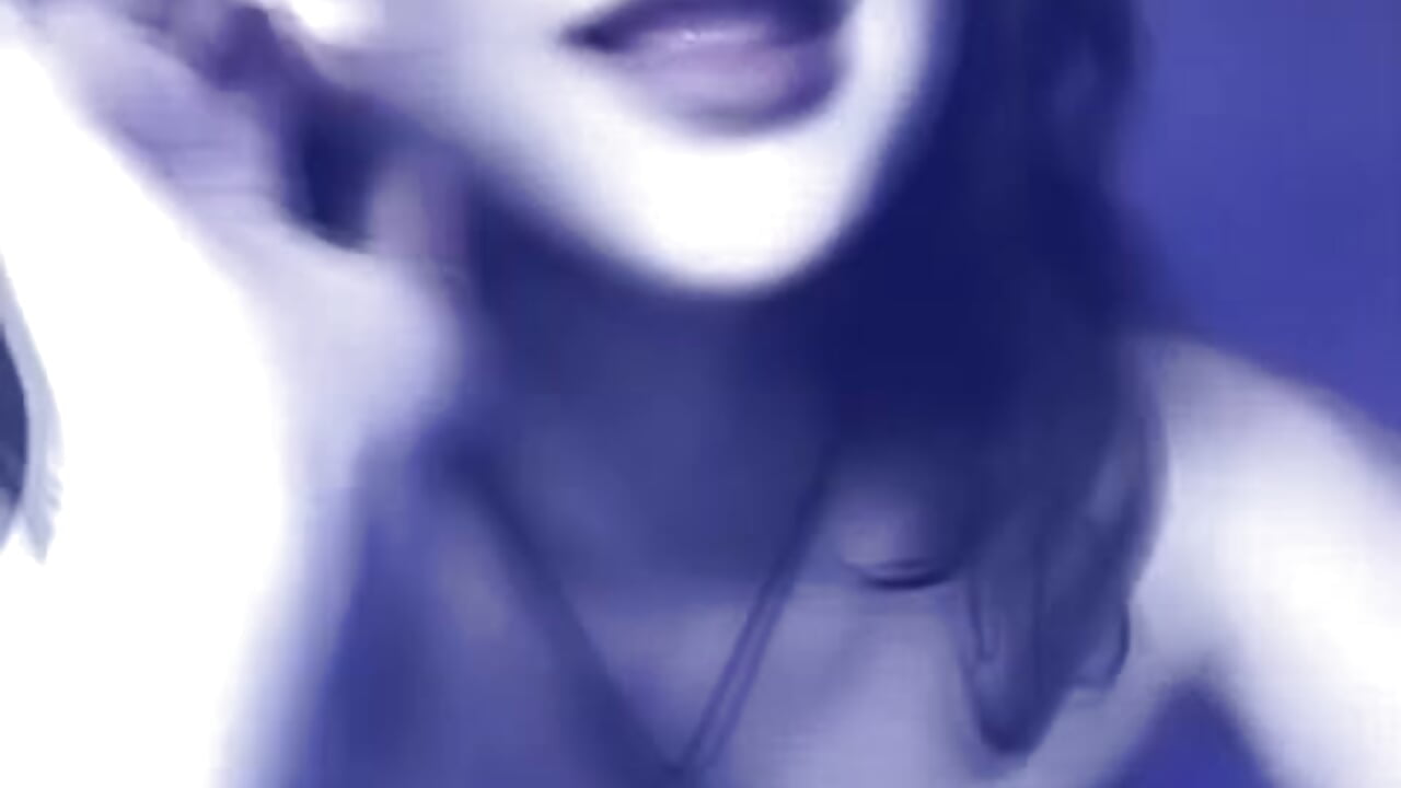 “I'll get on my knees if you're worth it.” - video by dahianae__ cam model