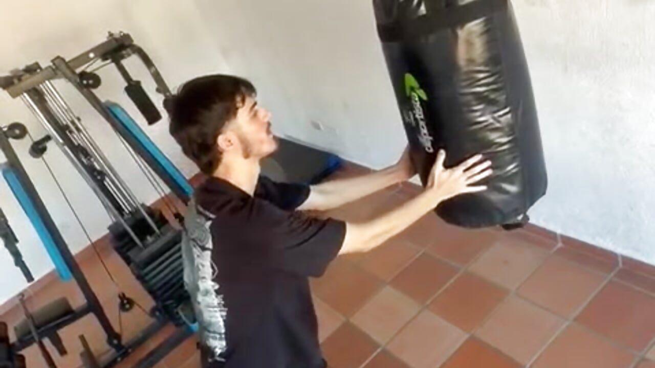 Its sexy for u? - vidéo du modèle de showcams Emir_Ozan_