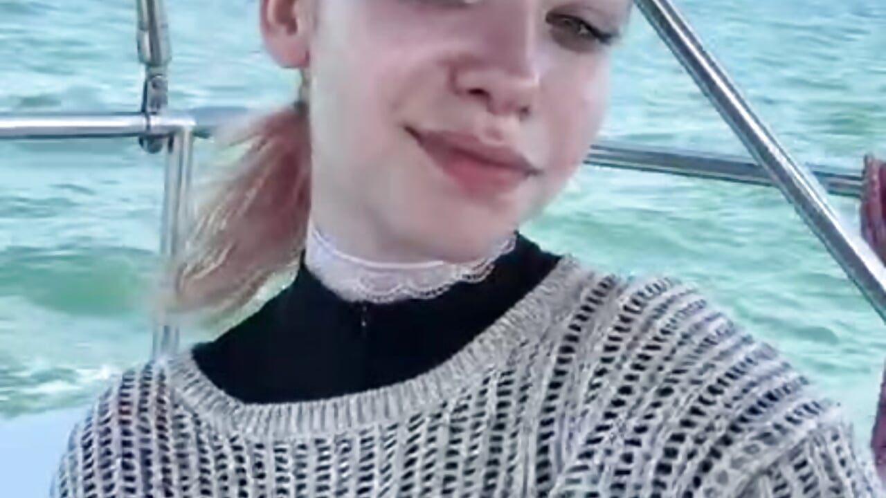 Me - video by melody__alice cam model