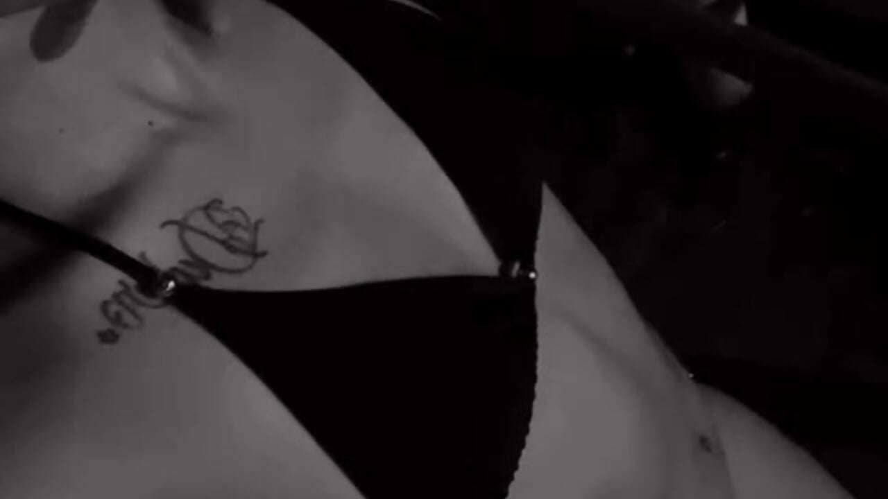 You have my full attention now, babe 😘 - video by RenataMason cam model