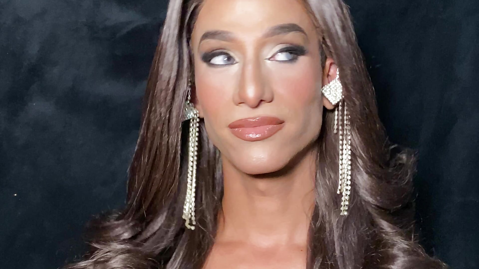 IMG_6568 - video by Missameliathomson cam model