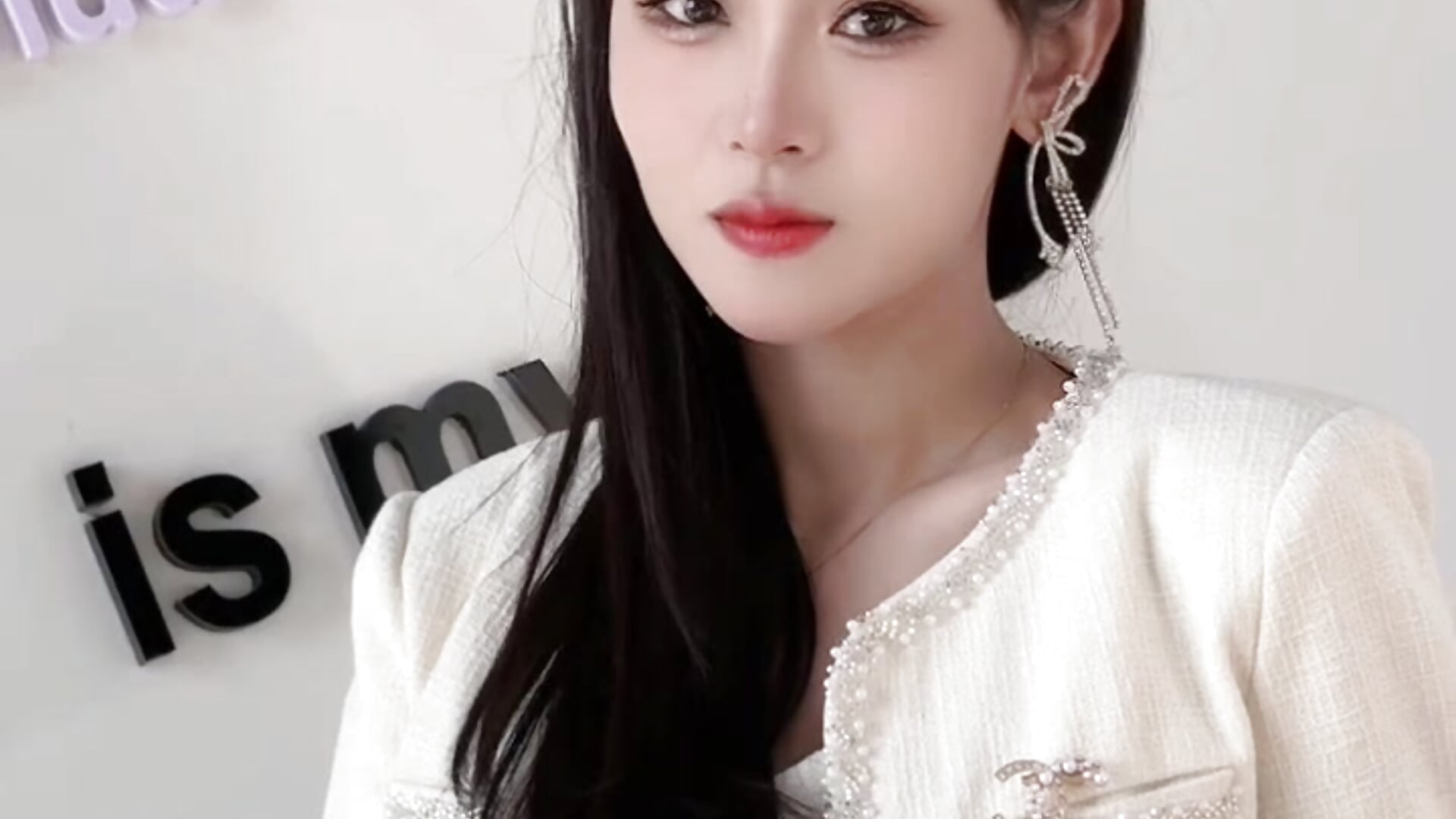 气质招招 - video by ROD-angel cam model